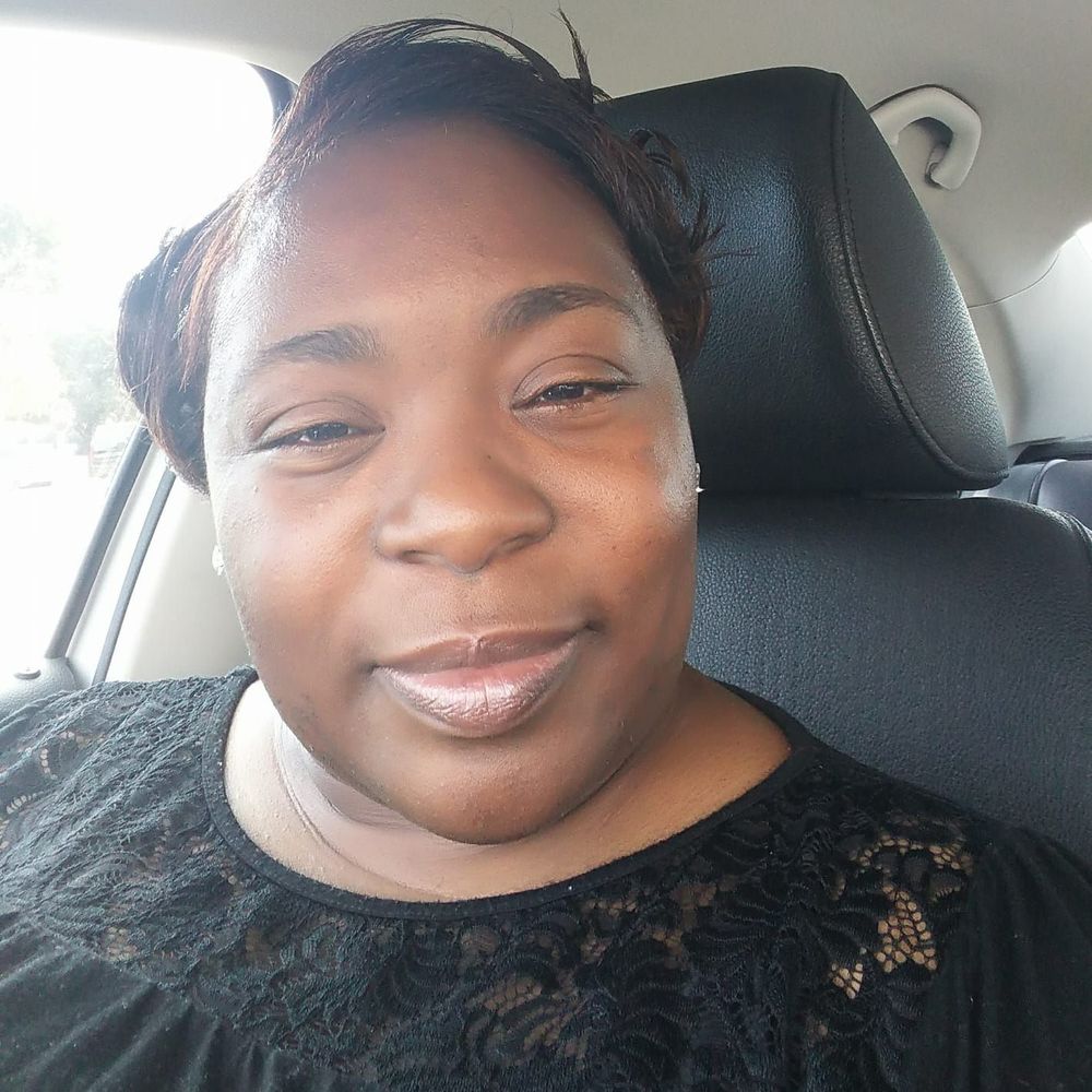 Meet your Posher, Treva